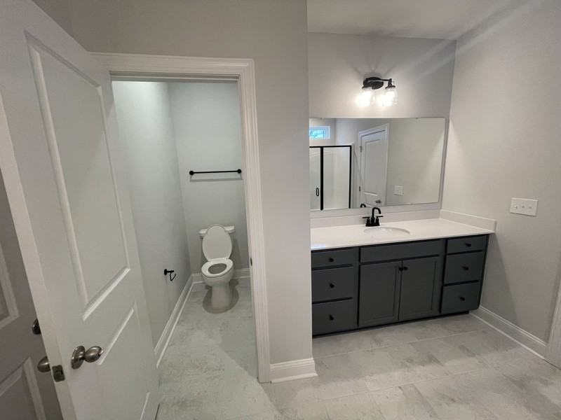 704 Southerland Peak Drive - Photo 4 of 23