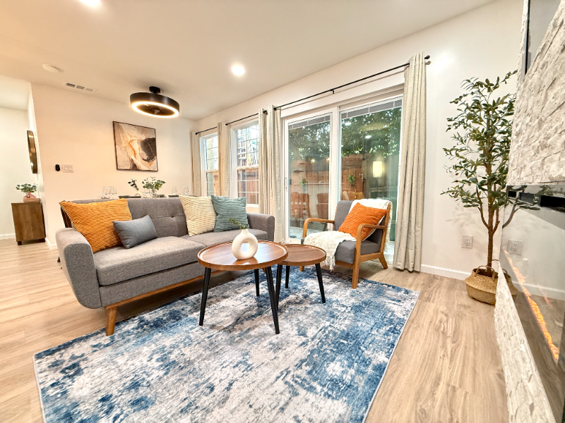 3229 South Sherbourne Drive