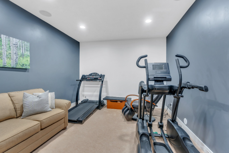 758 Green Road - Photo 7 of 20