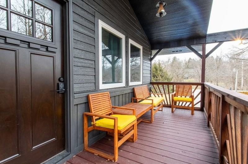 7115 West 71st Street - Photo 4 of 13