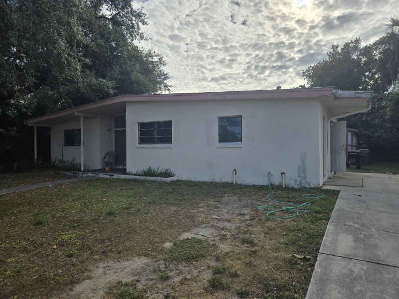 22259 Belinda Avenue - Photo 5 of 8