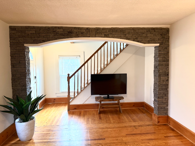 11 Meadow St - Photo 5 of 7