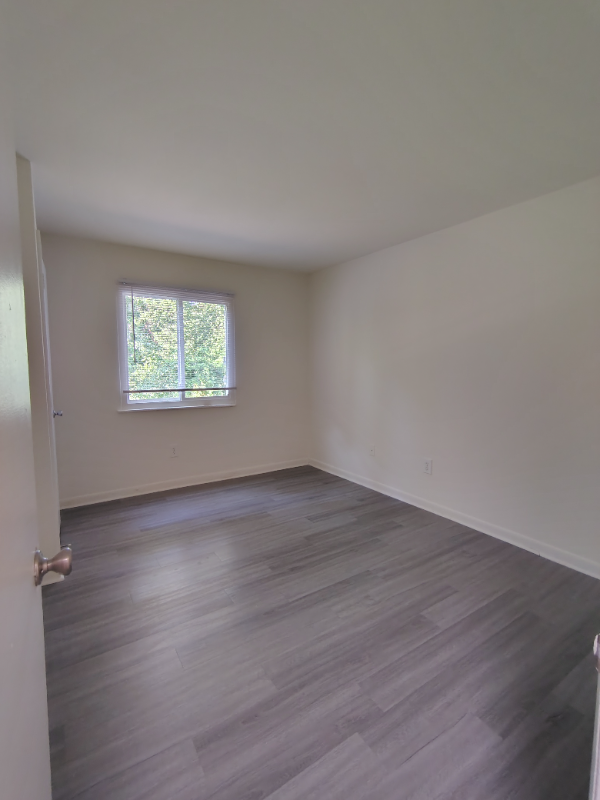 600 Reusens Road #L124 - Photo 6 of 10