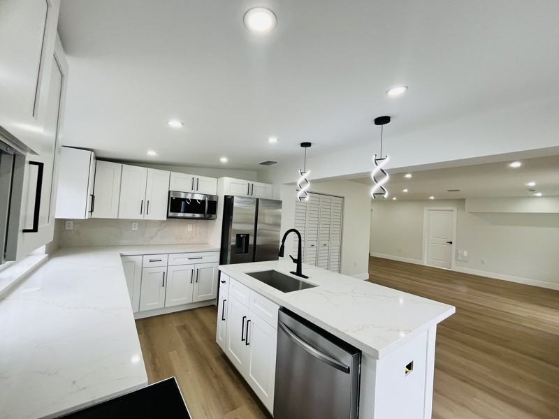 1612 East River Drive - Photo 6 of 19