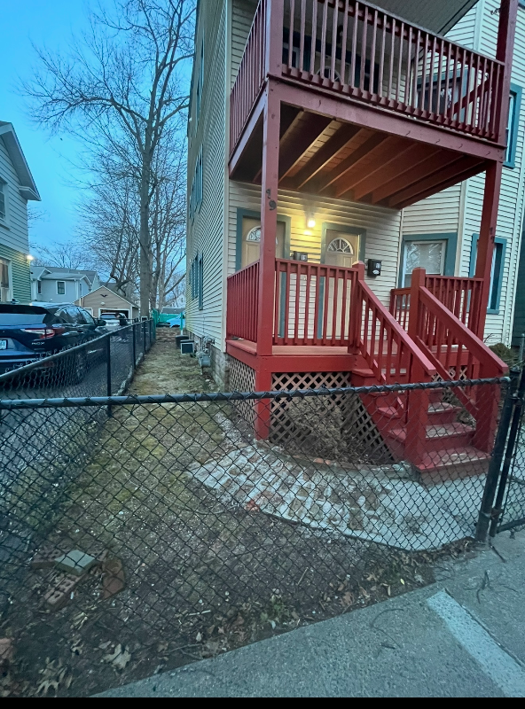 19 Shepard Street #2