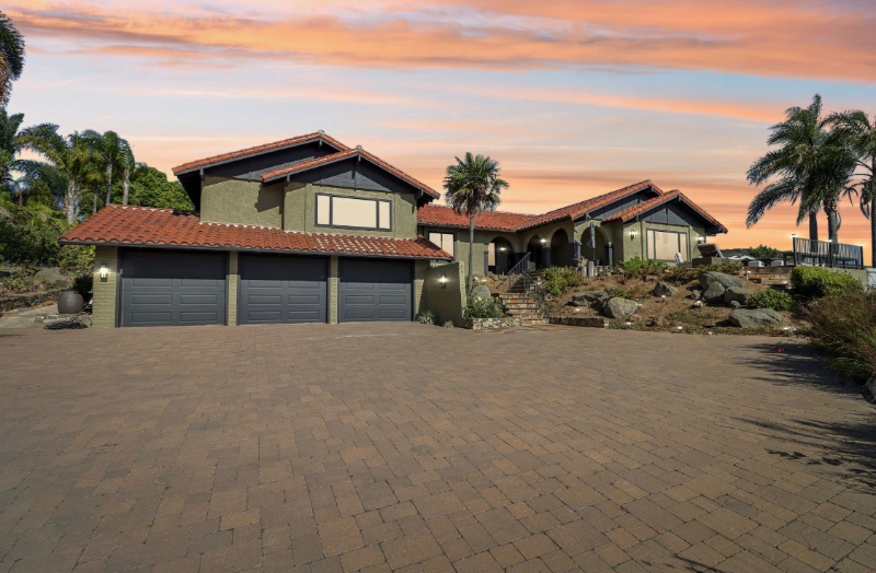 2073 Elevado Road - Photo 3 of 19