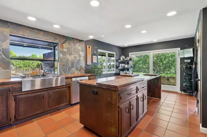 2073 Elevado Road - Photo 4 of 19