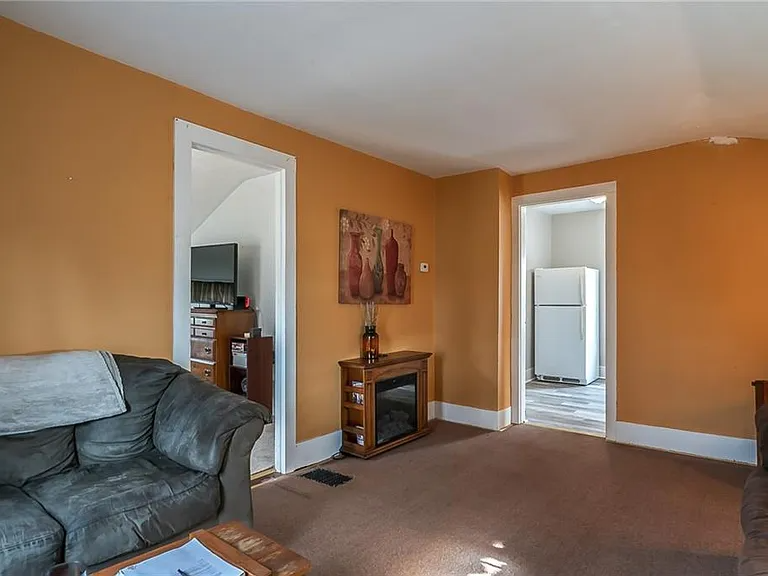 10 North St #2 - Photo 3 of 9