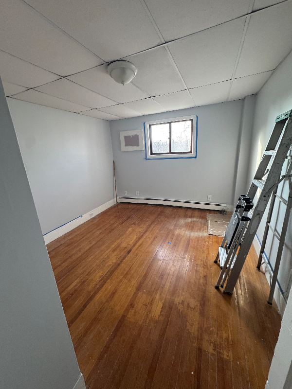 35 Haynes St #1 - Photo 3 of 7