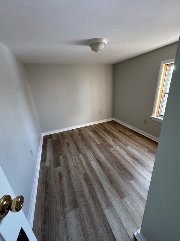 11 Nixon Ave #3 - Photo 7 of 7