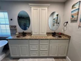 featured image of 5615 Southwest 138th Terrace #5615