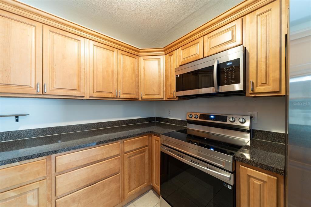 6345 Hatcher Rd #6345 - Photo 5 of 45