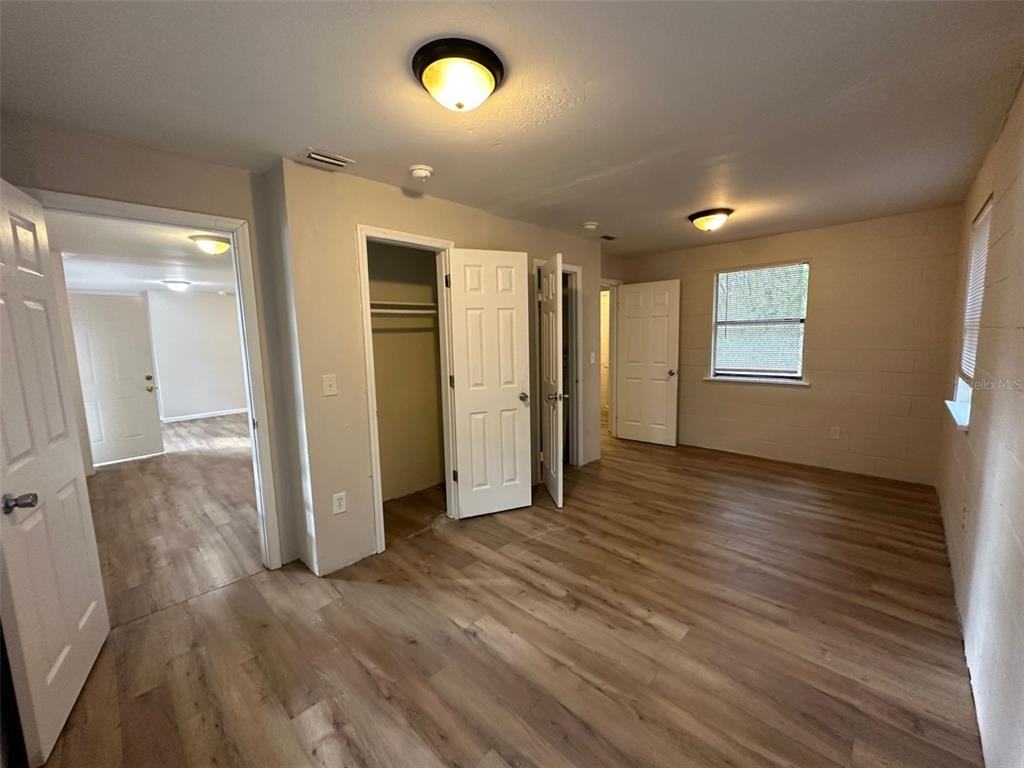 657 Ne Waldo Rd #657 - Photo 3 of 20