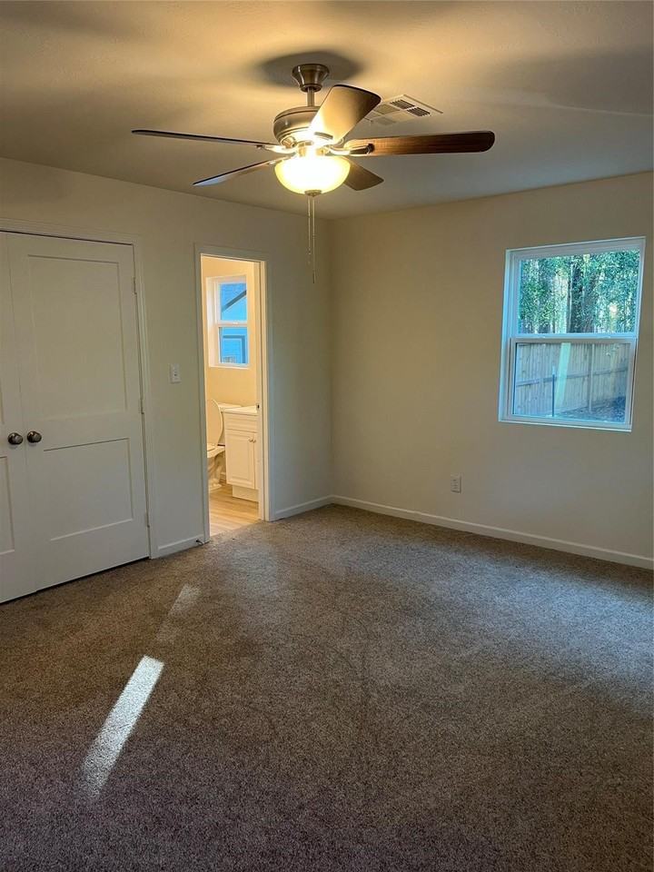 170 Walter Dr #170 - Photo 3 of 14