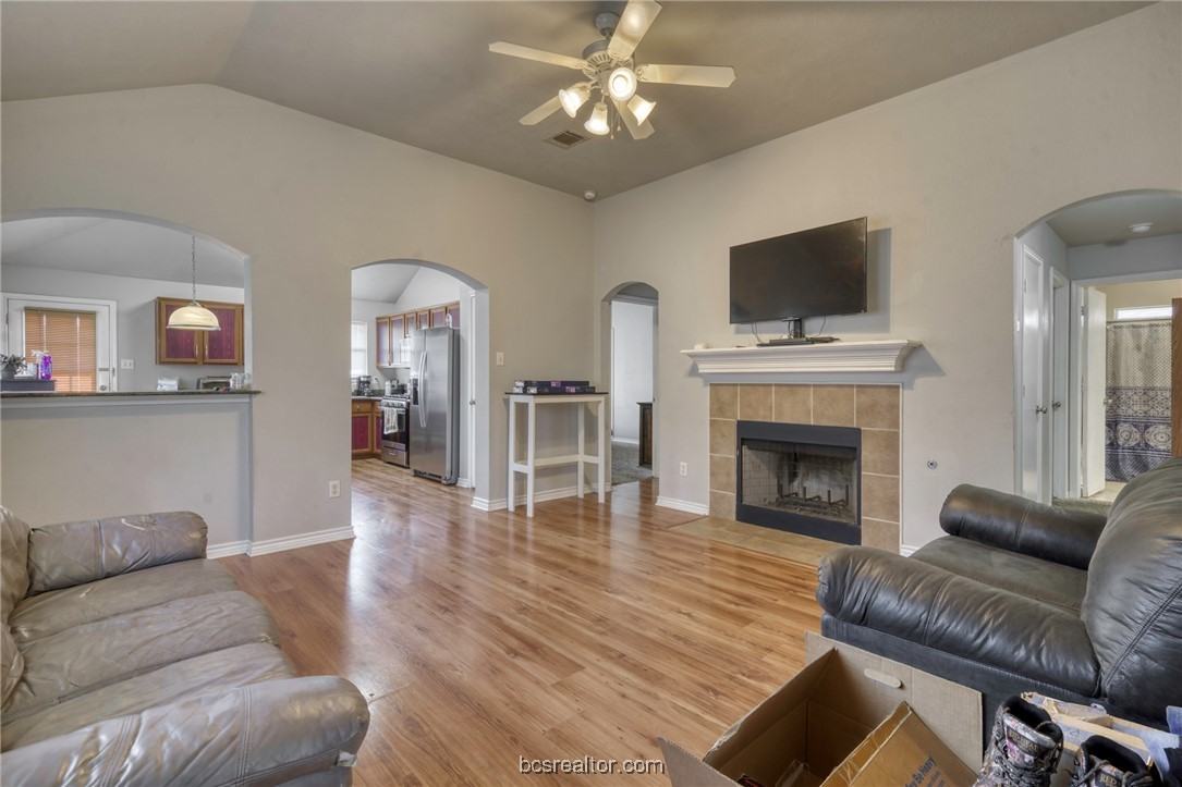 923 Crested Point Drive #923