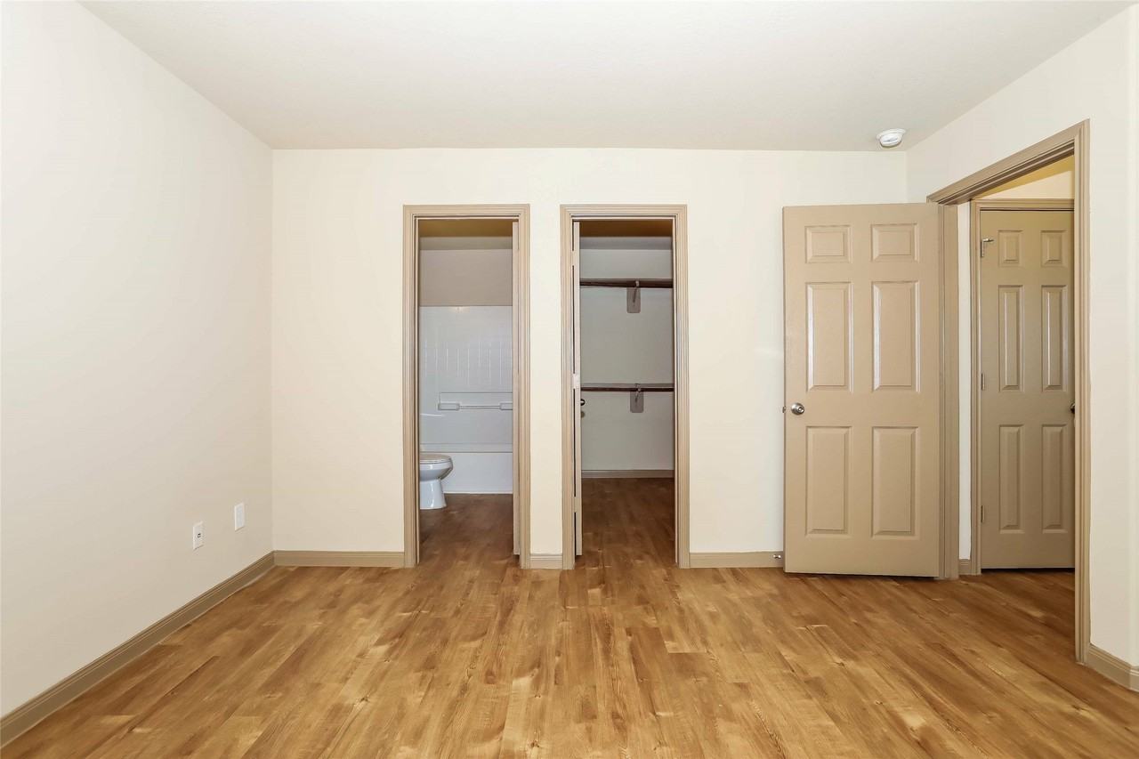 18911 Volga River Drive #18911 - Photo 4 of 14