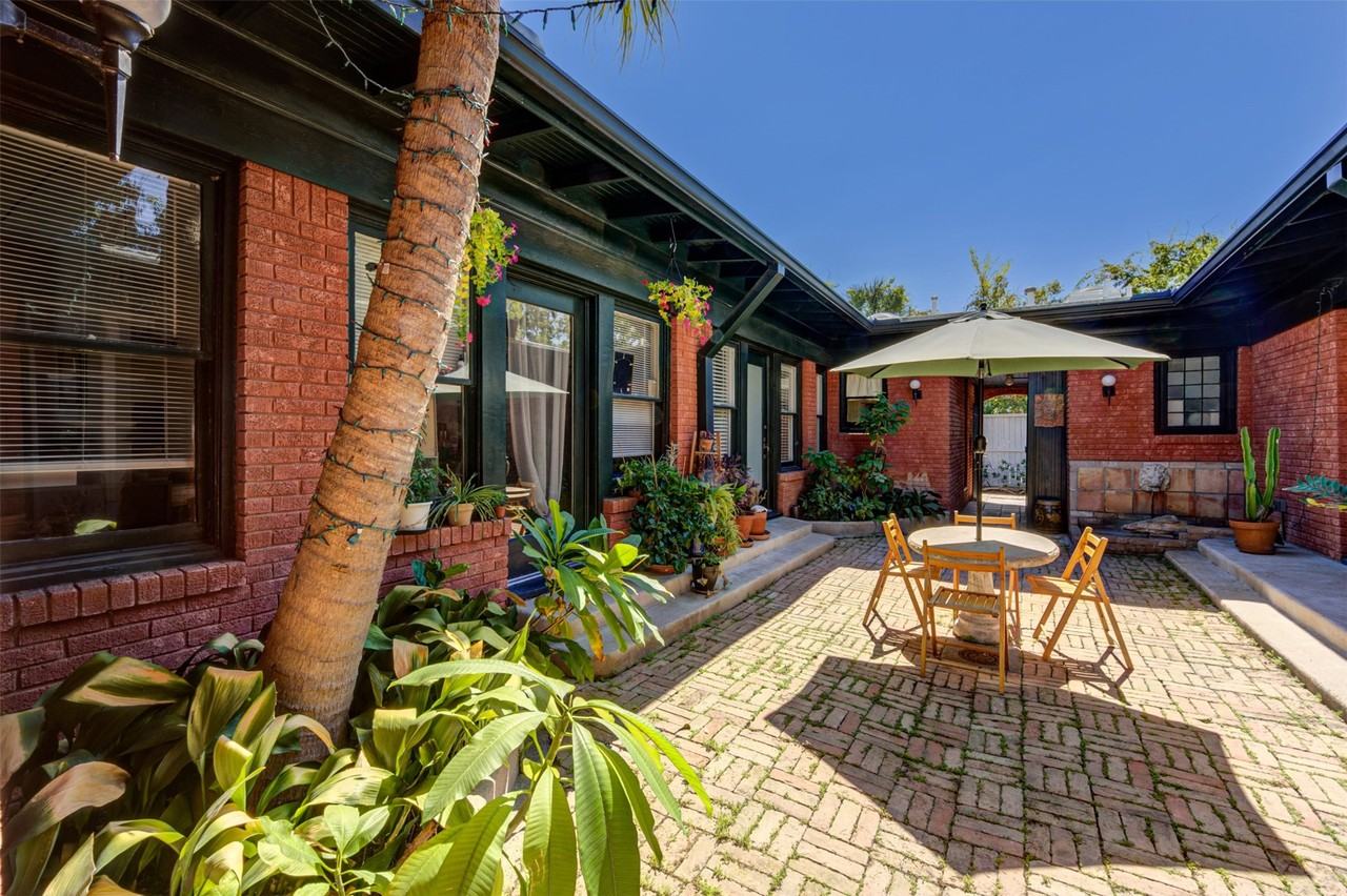 1001 Bomar Street #1001B - Photo 2 of 19