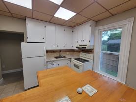 321 Russell Street South #A - Photo 1 of 1