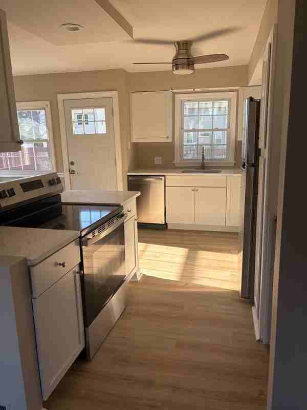 8 Lynch Farm Dr - Photo 5 of 19