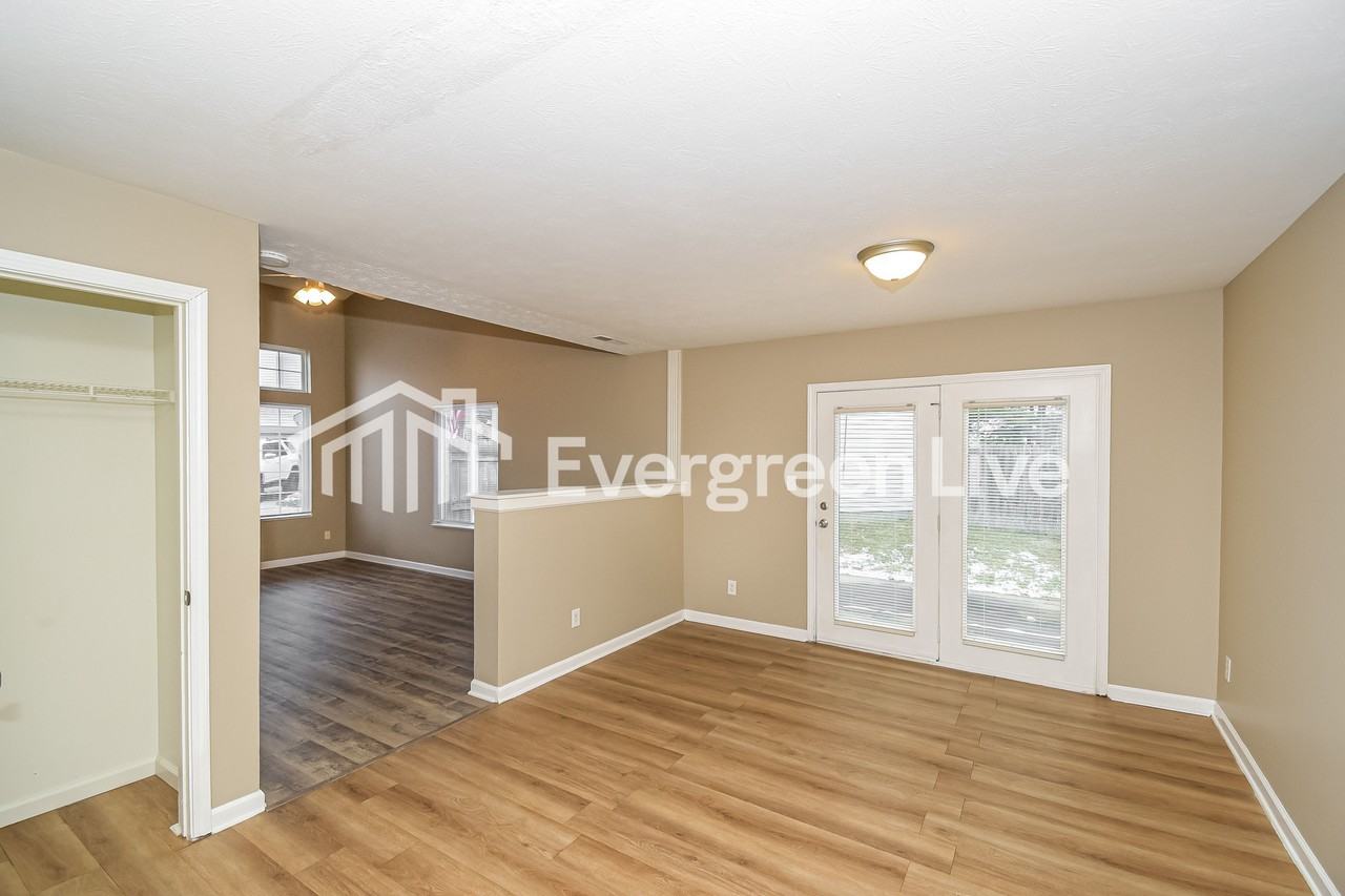 6678 Largo Ln - Photo 6 of 16