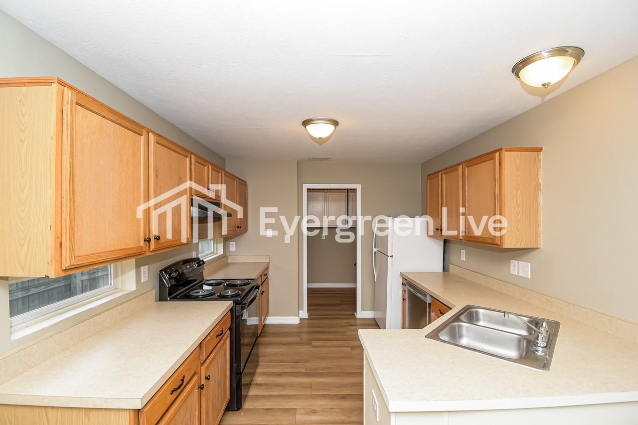 6678 Largo Ln - Photo 7 of 16