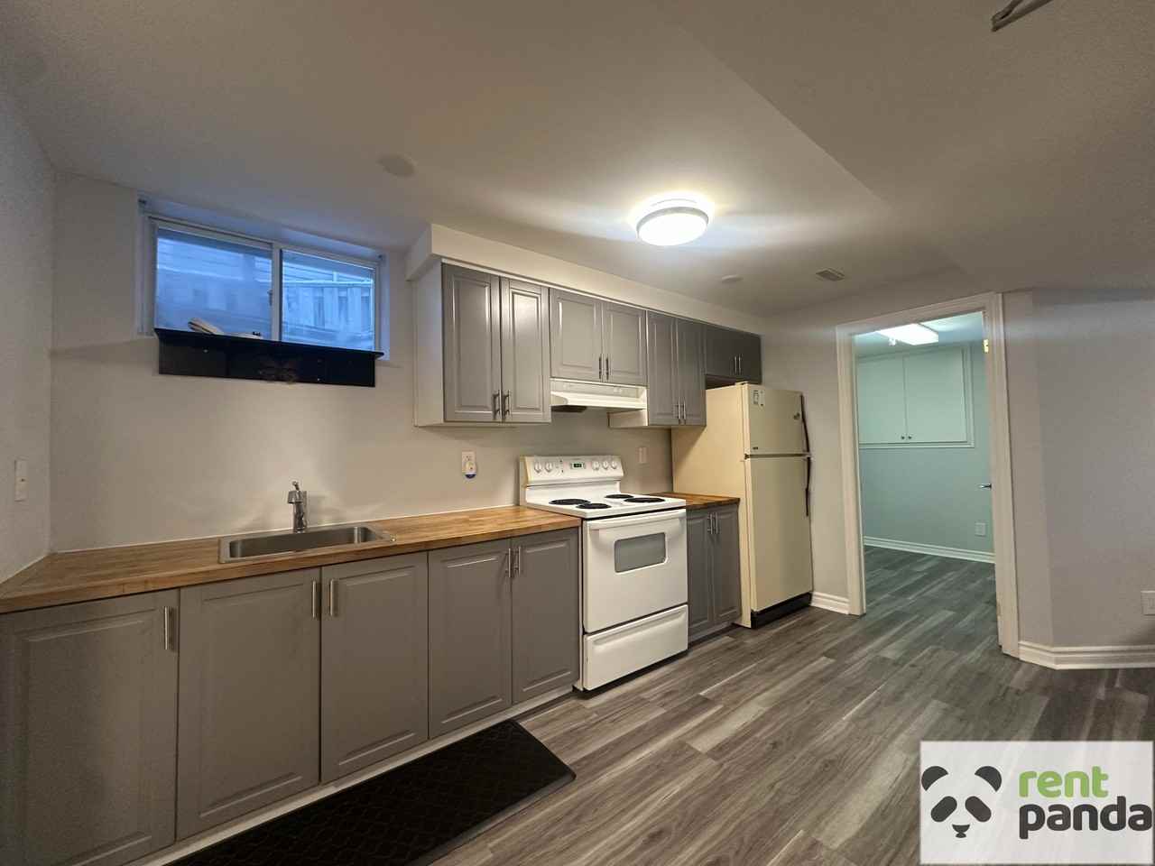 2424 Mountland Dr - Photo 4 of 19