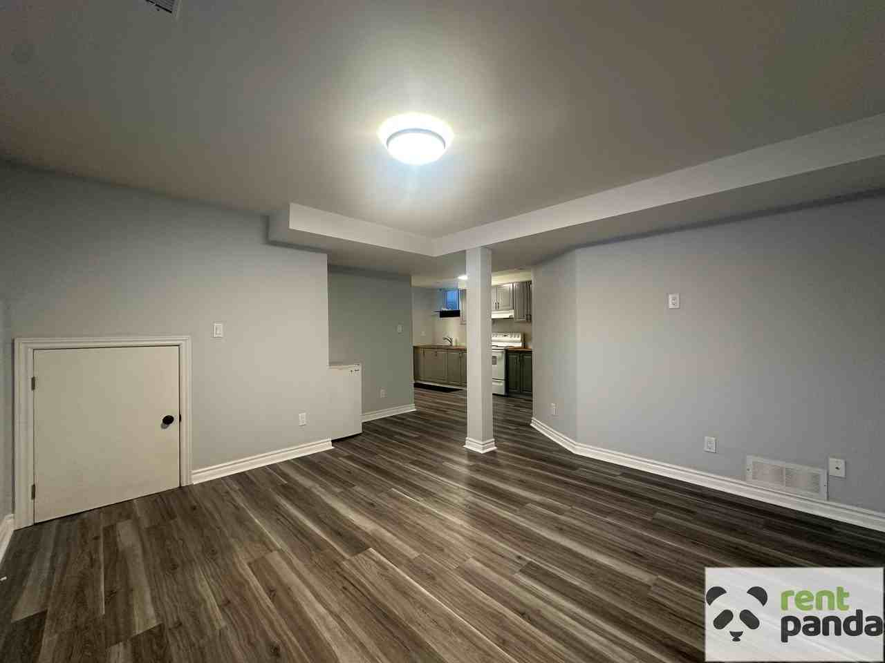 2424 Mountland Dr - Photo 5 of 19