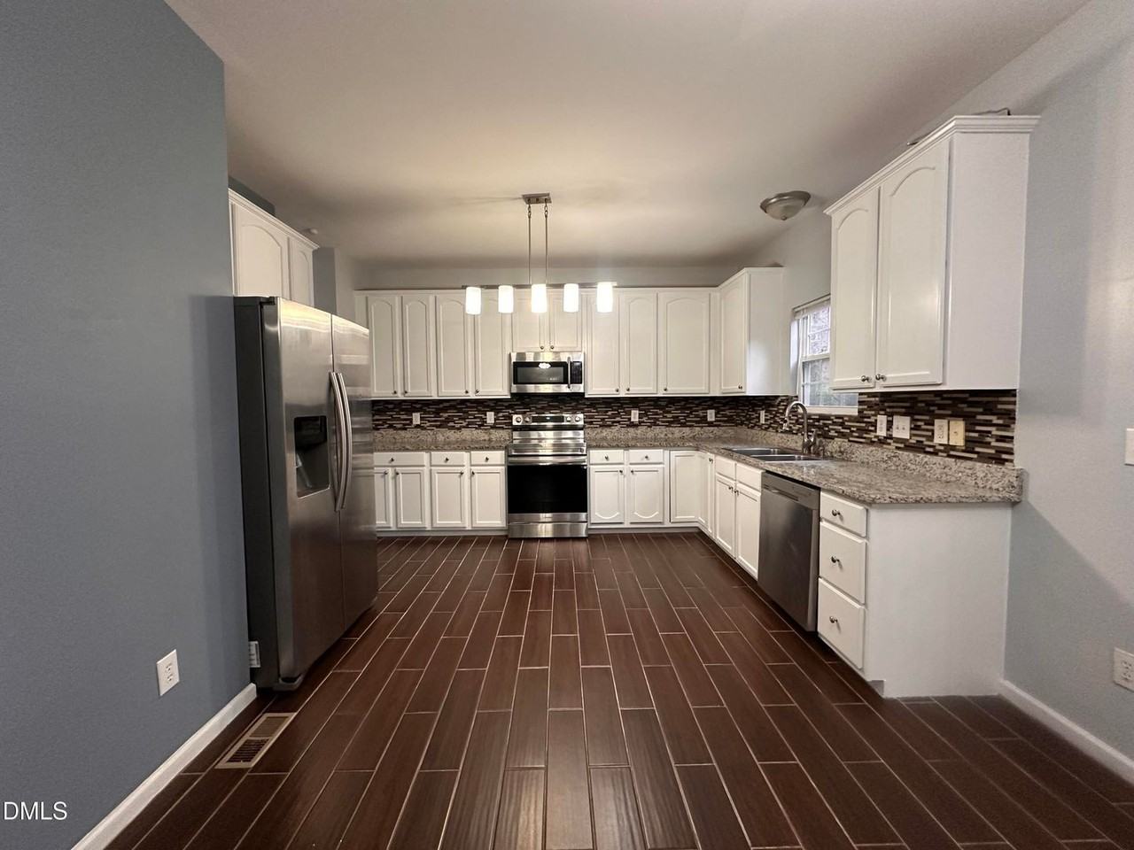 1220 Arbor Greene Dr - Photo 2 of 17
