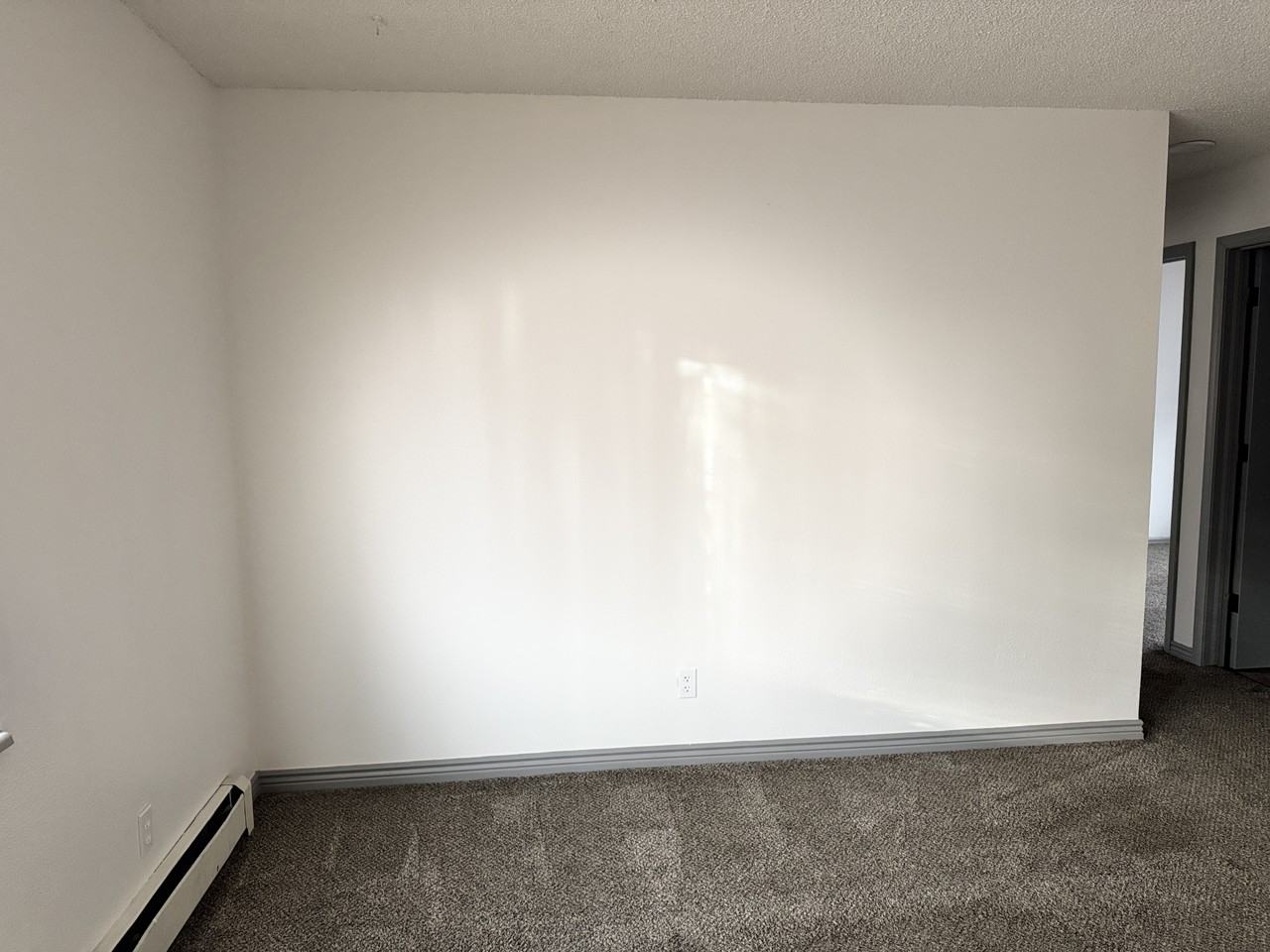 830 West 10th Street #830 - Photo 4 of 16