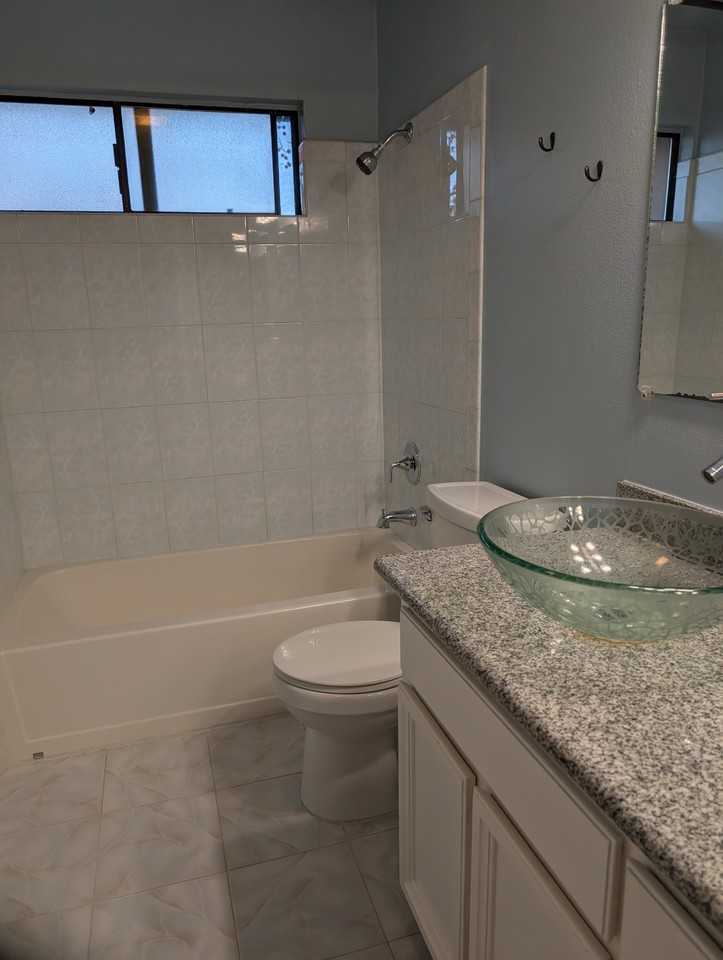 6254 Joaquin Murieta Avenue #A - Photo 3 of 21