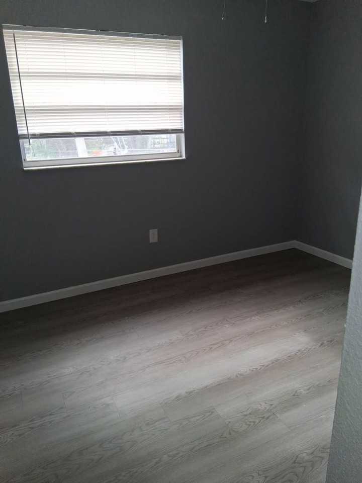 947 Jane Ct - Photo 6 of 7