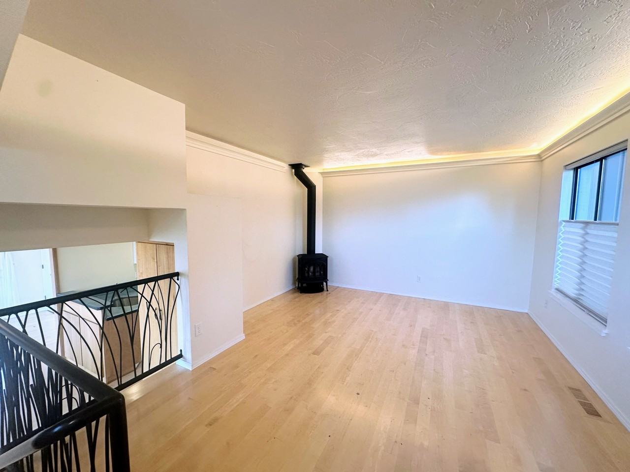 339 Ravenwood Pl #0 - Photo 2 of 34