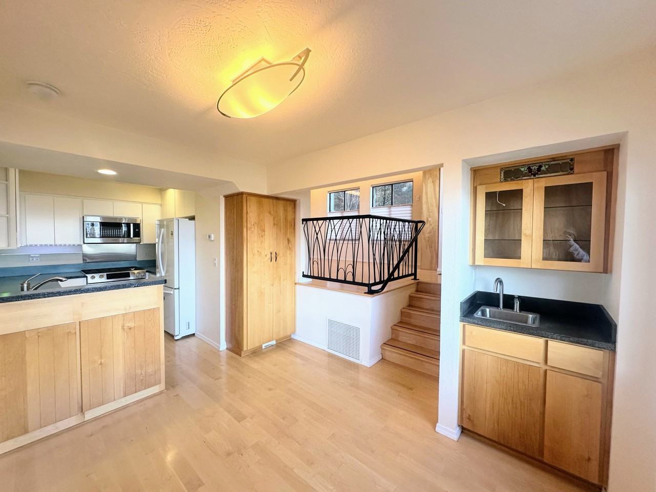 339 Ravenwood Pl #0 - Photo 5 of 34