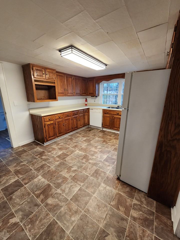 2000 Oxnard Road #NA - Photo 2 of 15