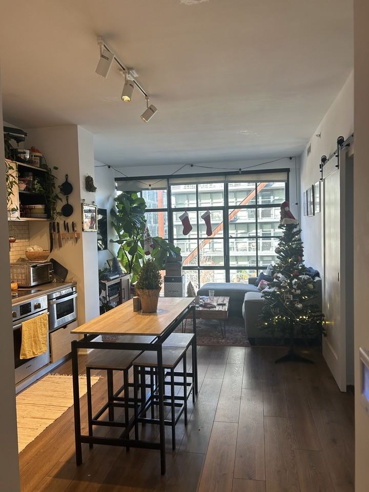 2030 2030 8th St NW #1