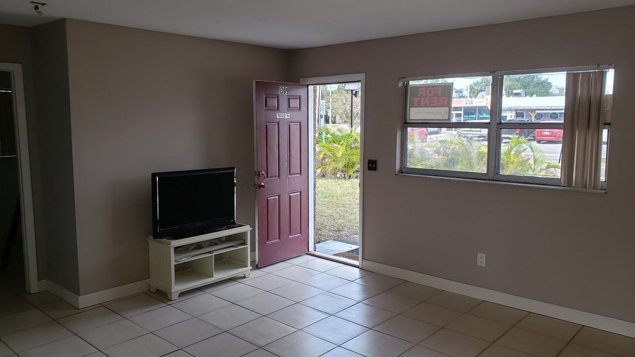 1309 Union St #1309 - Photo 2 of 31