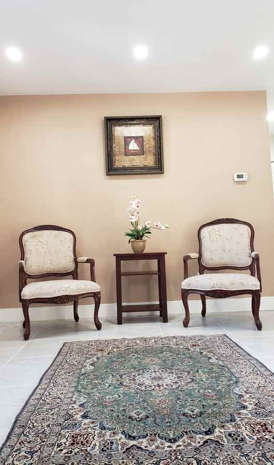 651 16th St Nw #561 - Photo 7 of 46