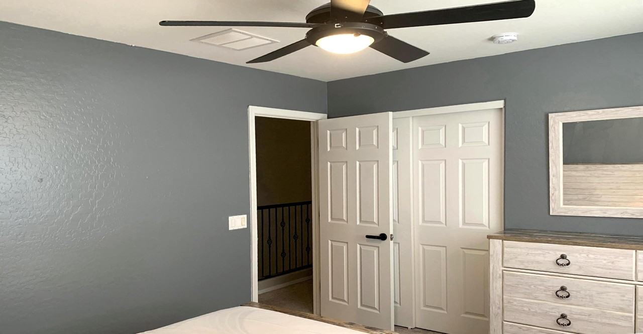 15046 W Sells Dr #201 - Photo 3 of 3