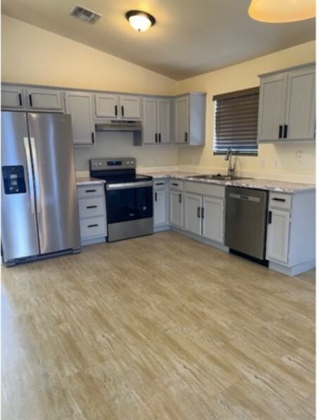 9072 W Swansea Dr - Photo 4 of 14