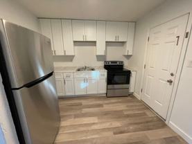 Ocala - 2 Bedroom, 1 Bath Duplex! - Photo 1 of 1