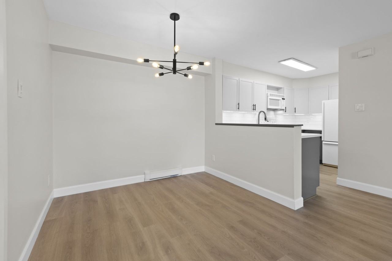 455 Canteval Terrace #100 - Photo 4 of 15