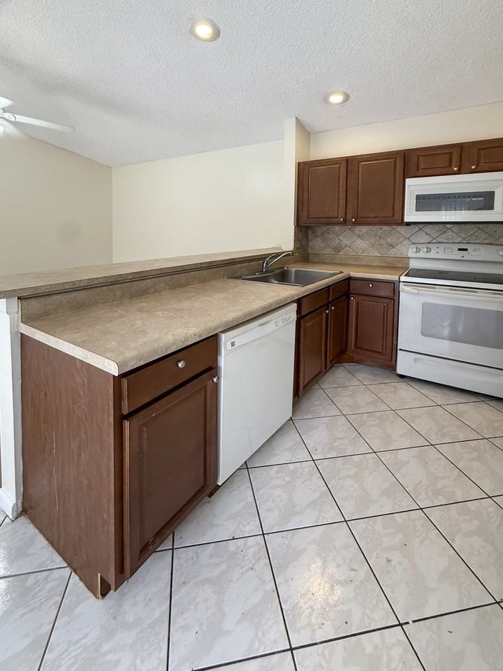 9701 Galley Ct #1 - Photo 6 of 21