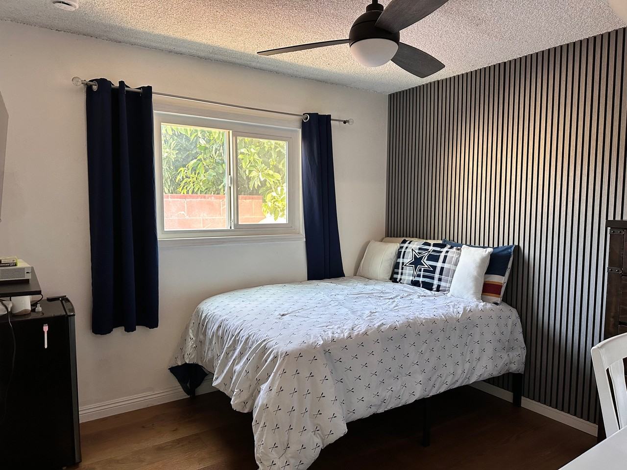 7011 Bellaire Avenue - Photo 4 of 11