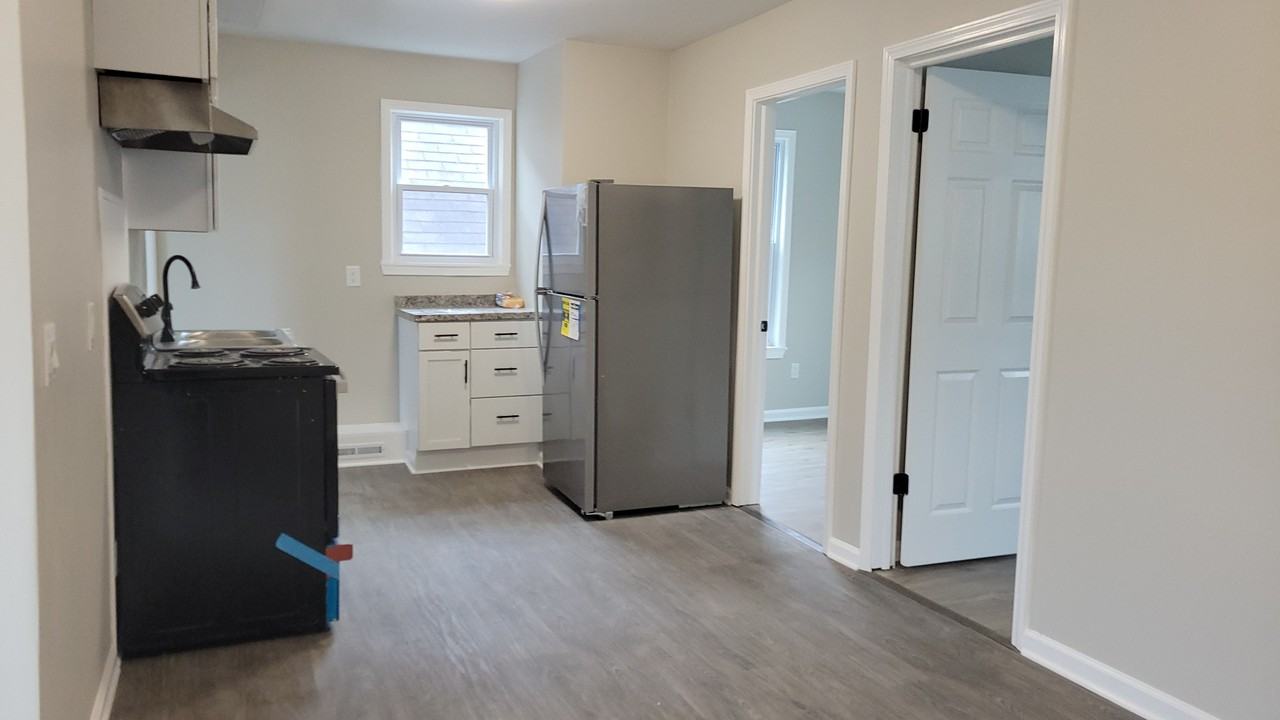 67 Poplar St #67-8 - Photo 5 of 7