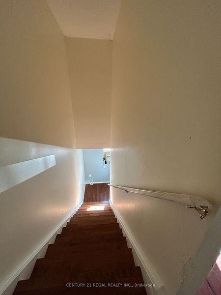 1289 Queen Street West - Photo 11