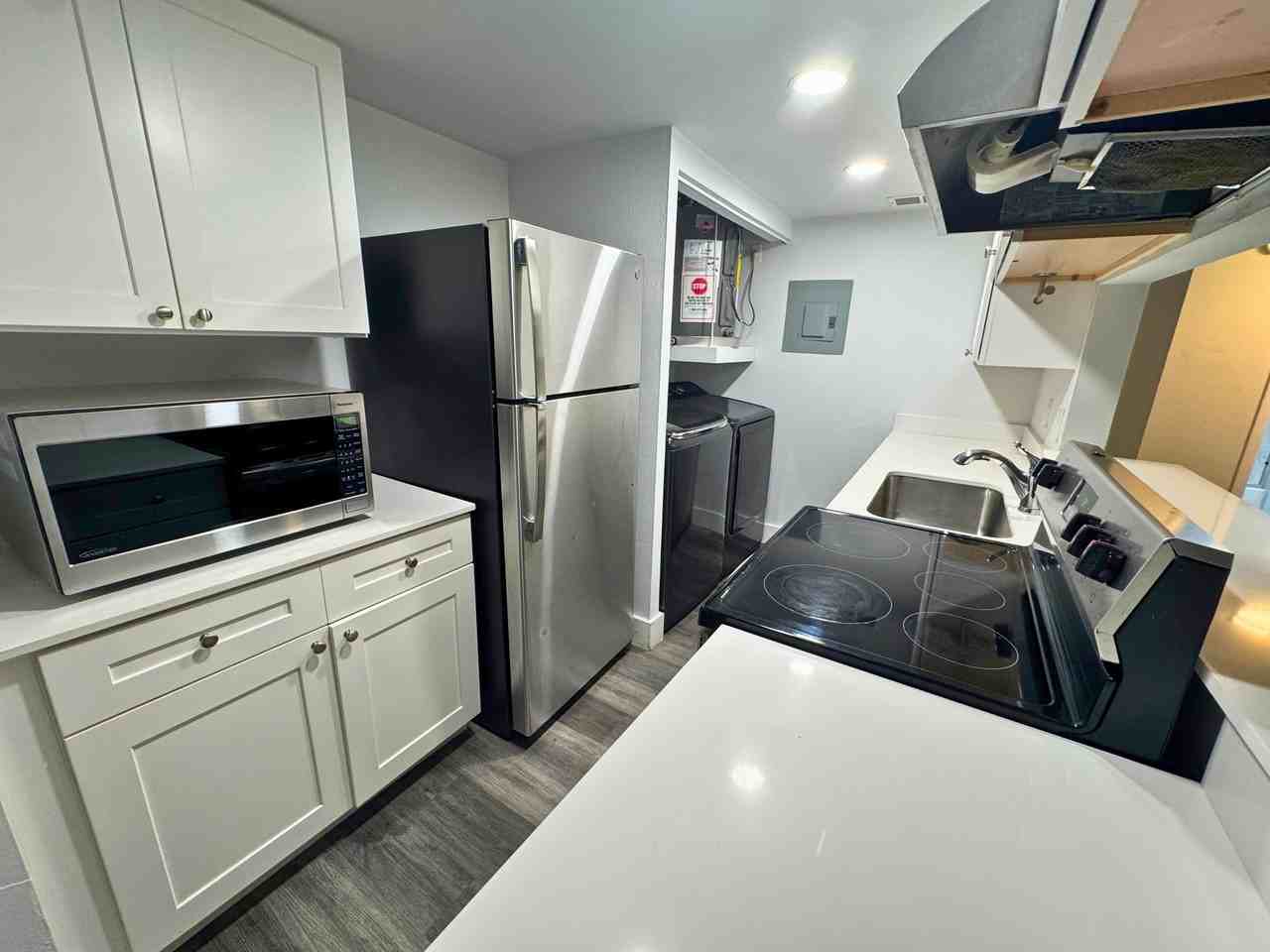 4423 4423 Treehouse Lane (Arbor Keys) - 21H - 21H #21H - Photo 3 of 18