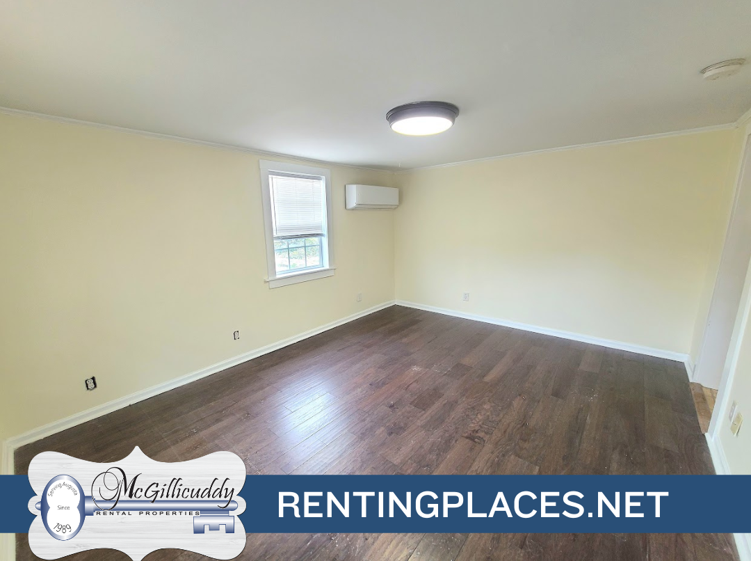 940 Hickman Rd #3 - Photo 3 of 8