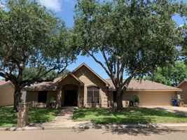 featured image of 2301 Anacua Circle #1