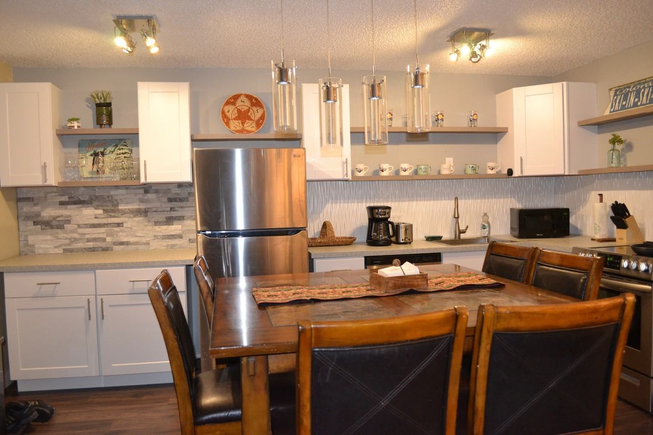 1016 West Beaver Creek Boulevard #1 - Photo 5 of 7