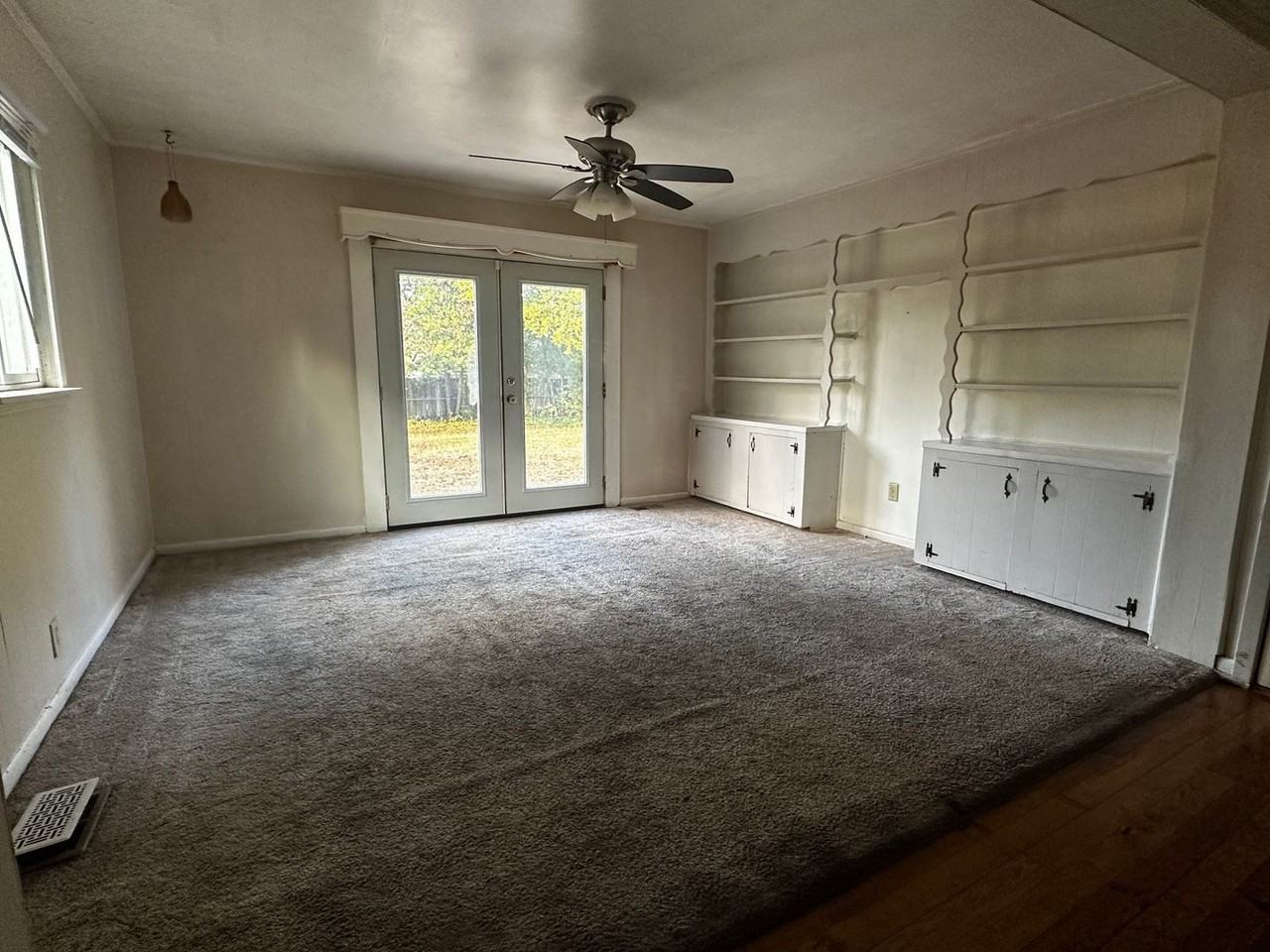 3219 Alpine Rd - Photo 4 of 18